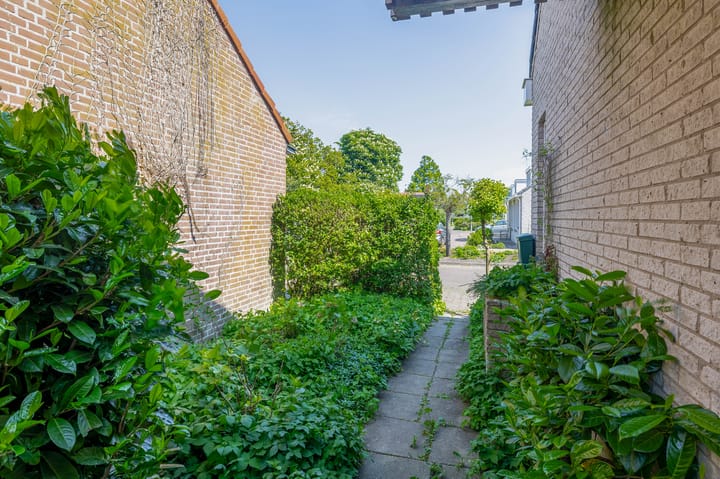 Foto 8 van 't Lage Burgh 12