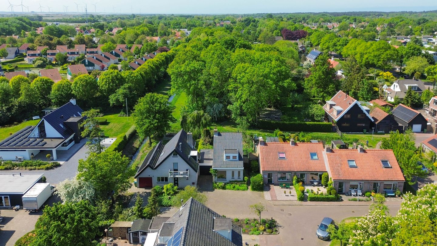 Foto 4 van 't Lage Burgh 12