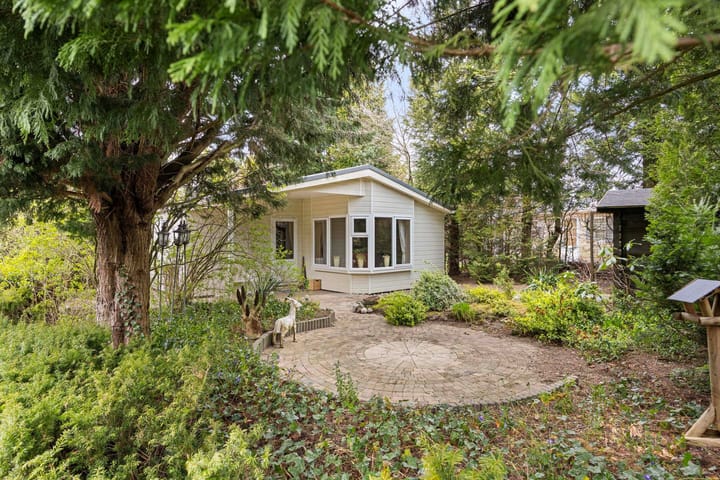 Foto 1 van Coevorderweg 21-C111