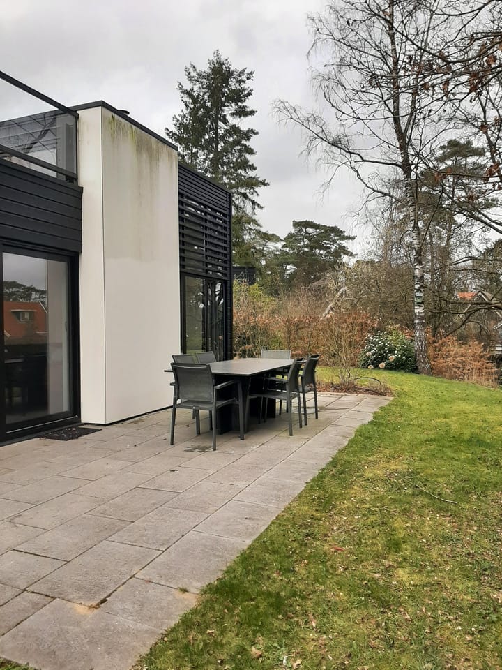 Photo 4 of Vijverlaan 1