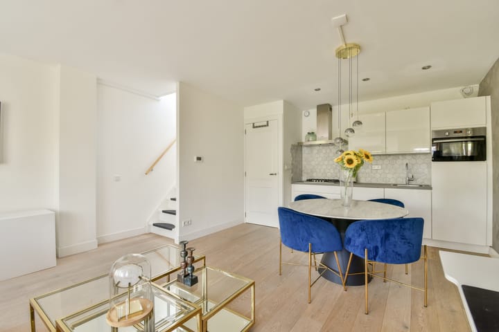 Foto 8 van Wilhelminastraat 106-4