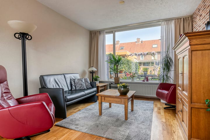 Photo 3 of Tullensstraat 33