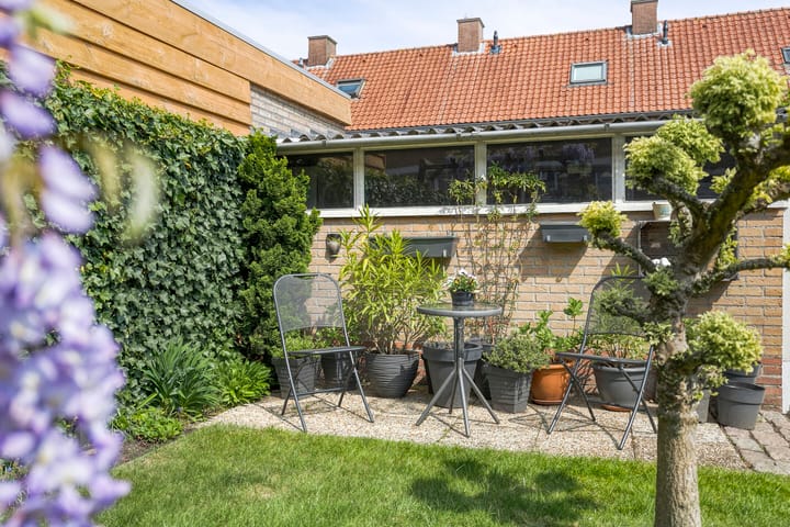 Photo 25 of Tullensstraat 33