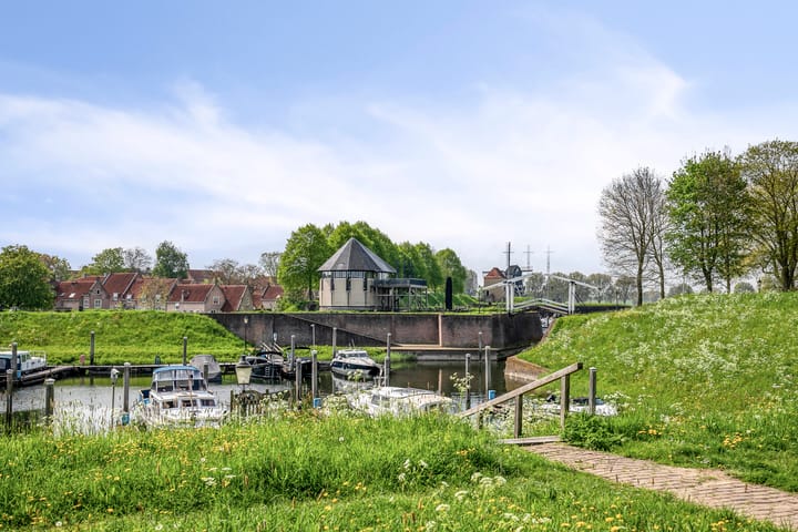 Photo 30 of Tullensstraat 33