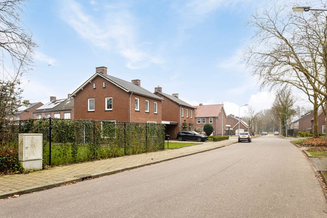 Foto 46 van Voorstestraat 2