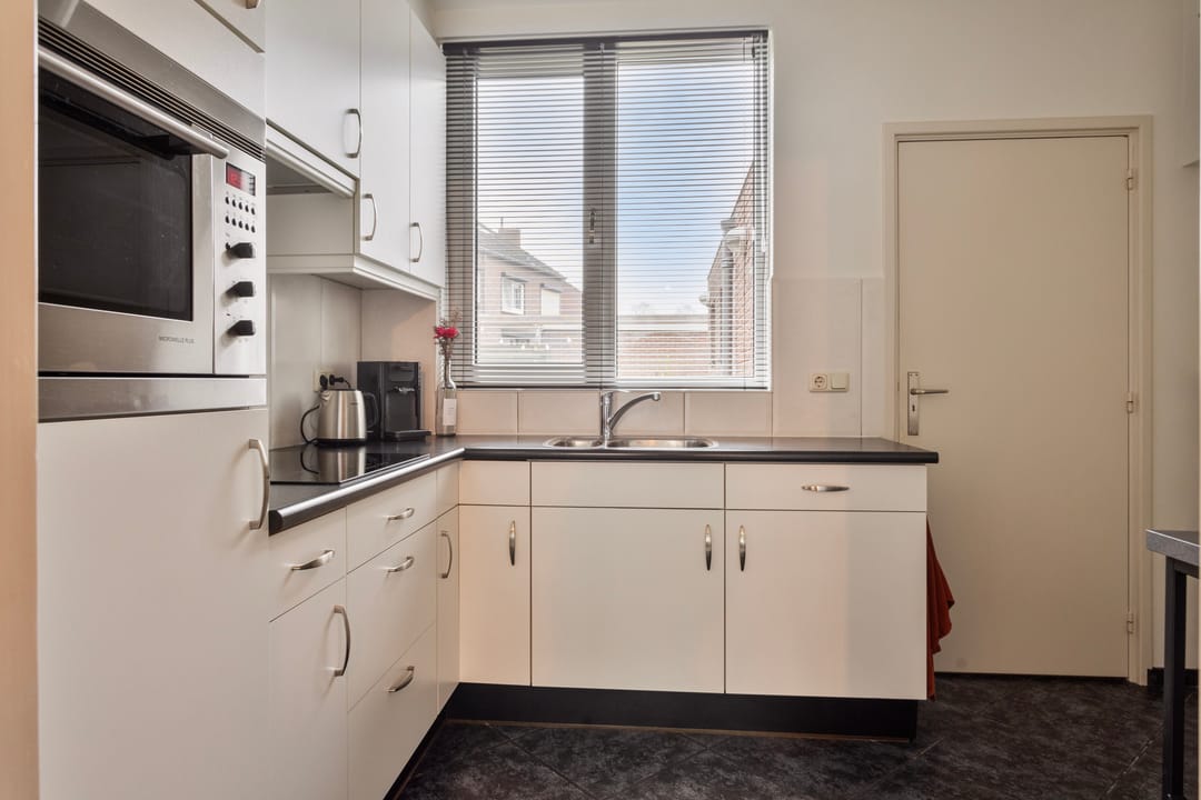 Foto 16 van Voorstestraat 2