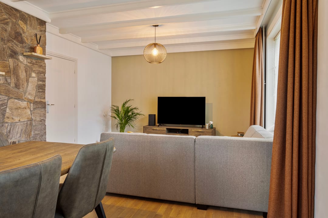 Foto 11 van Voorstestraat 2