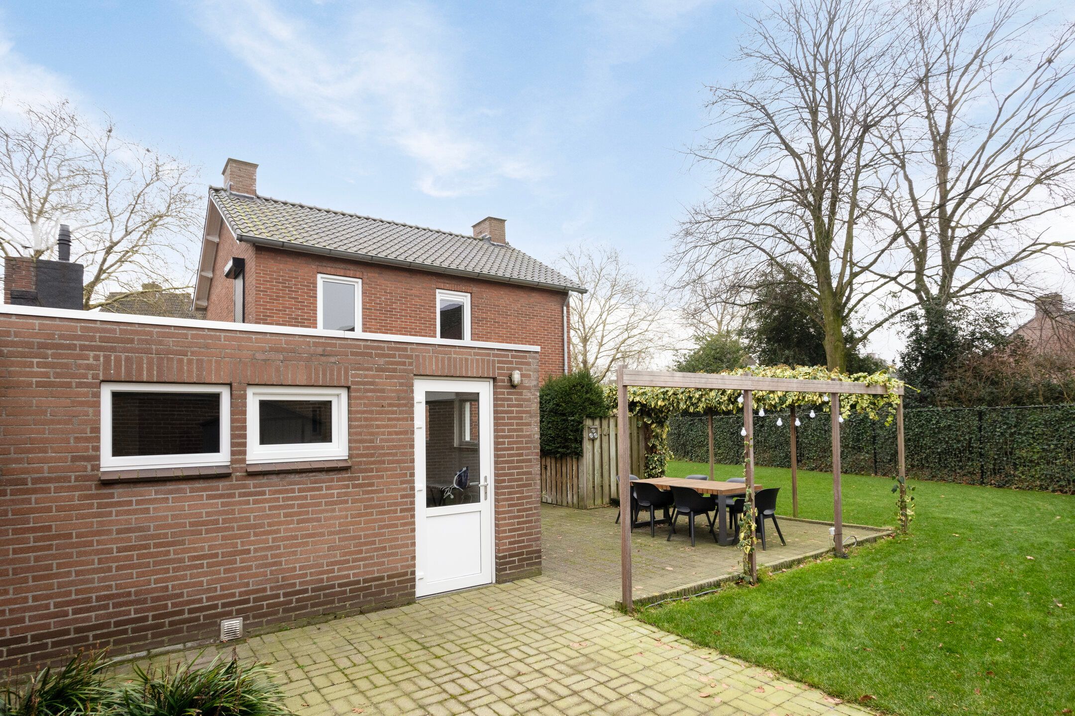 Foto 36 van Voorstestraat 2