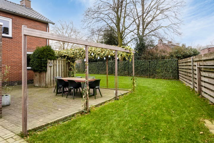 Foto 37 van Voorstestraat 2