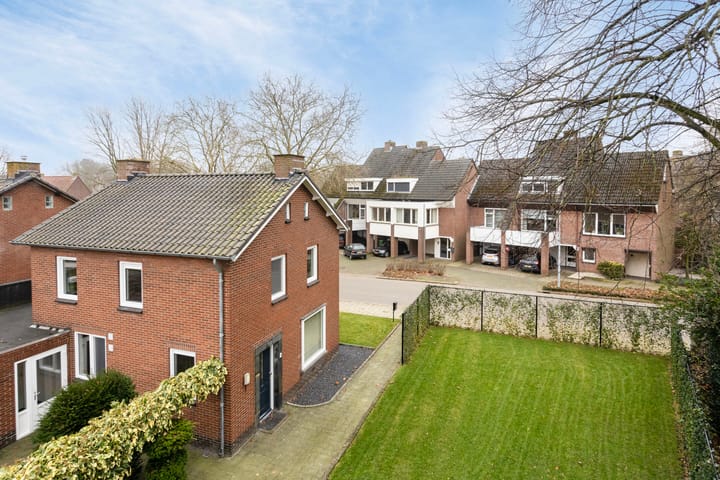 Foto 33 van Voorstestraat 2