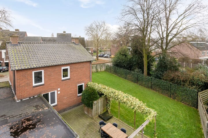 Foto 41 van Voorstestraat 2