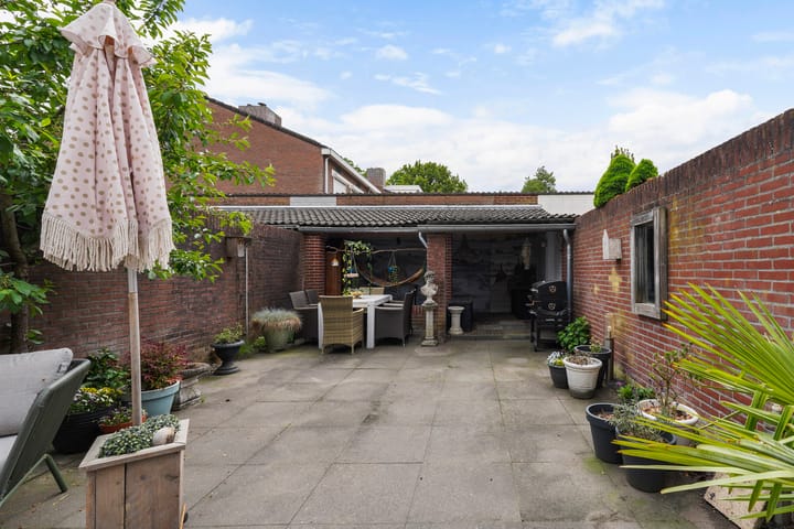 Photo 37 of Mozartlaan 33