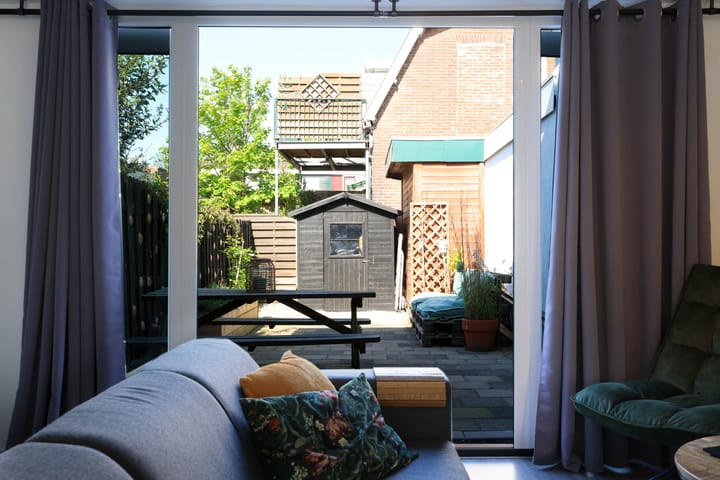 Foto 4 van Warmoesstraat 98