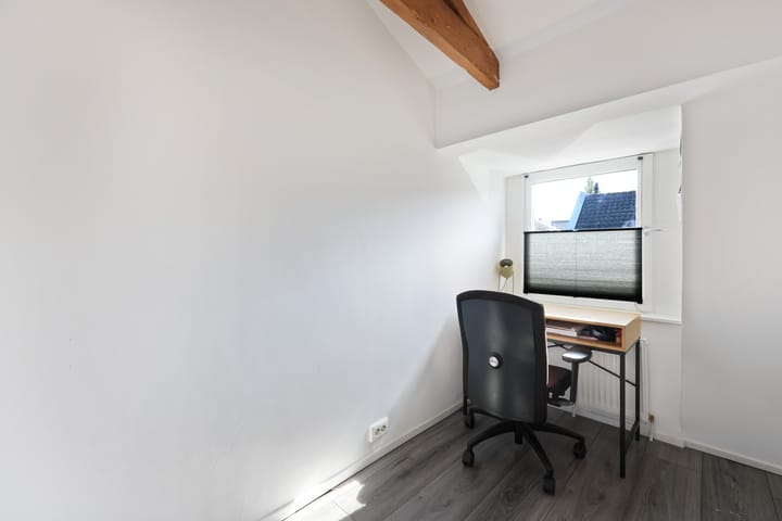 Foto 16 van Warmoesstraat 98