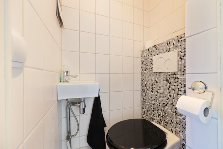 Foto 23 van Warmoesstraat 98