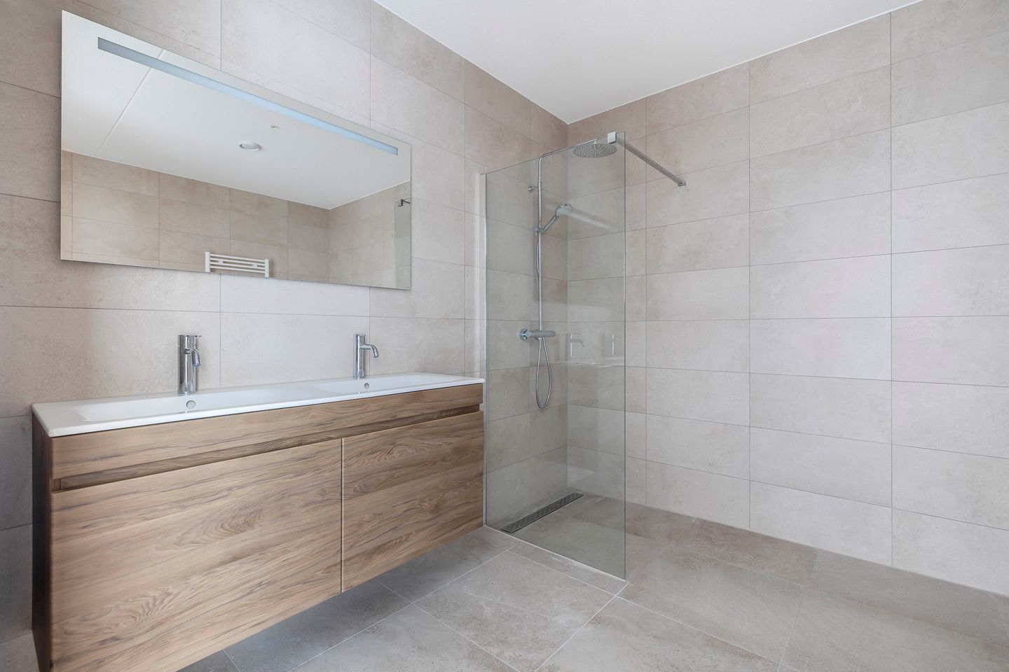 Photo 20 of Lucht (Bouwnr. 16)