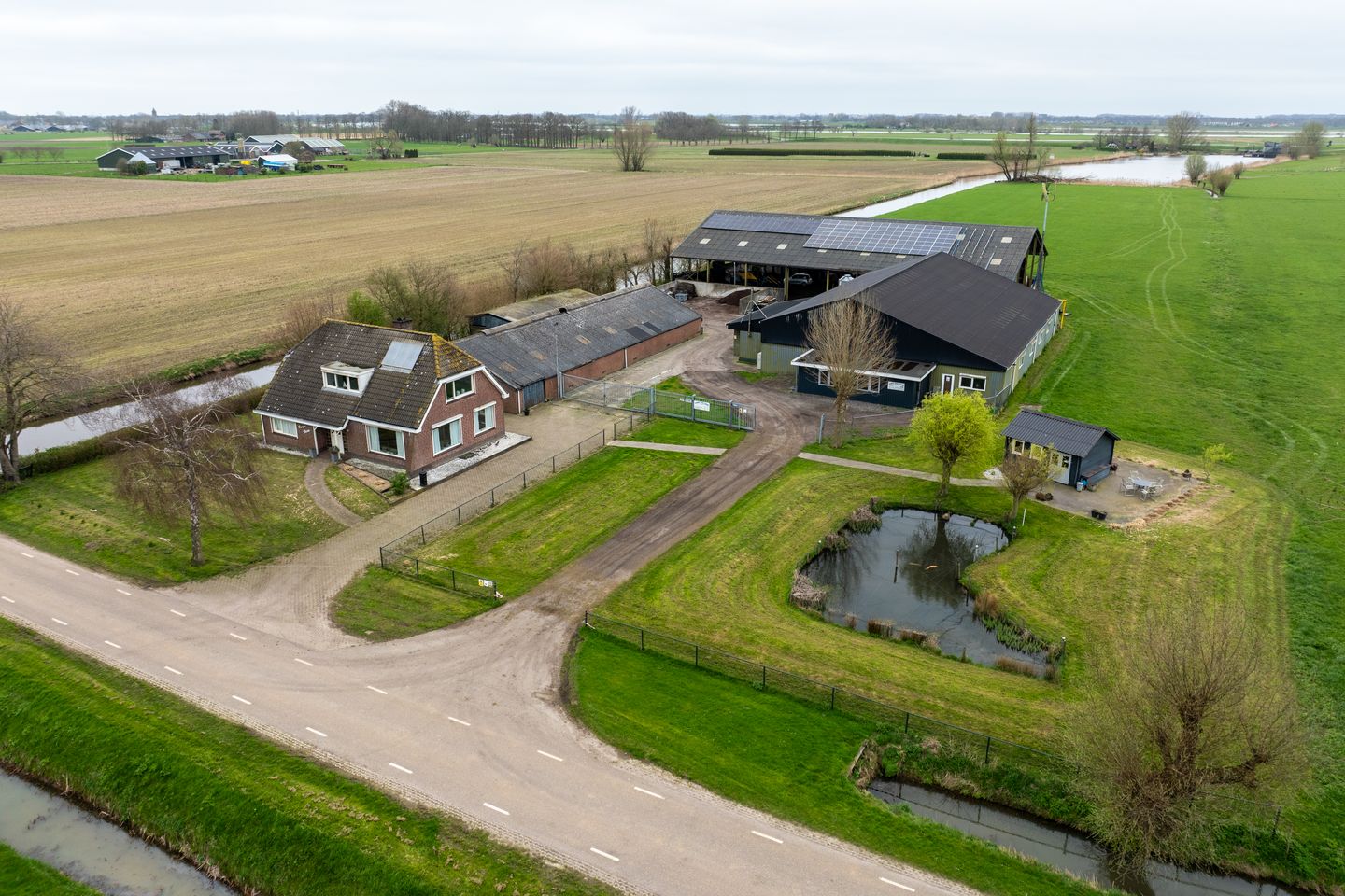 View photo 4 of Oostersedijk 10