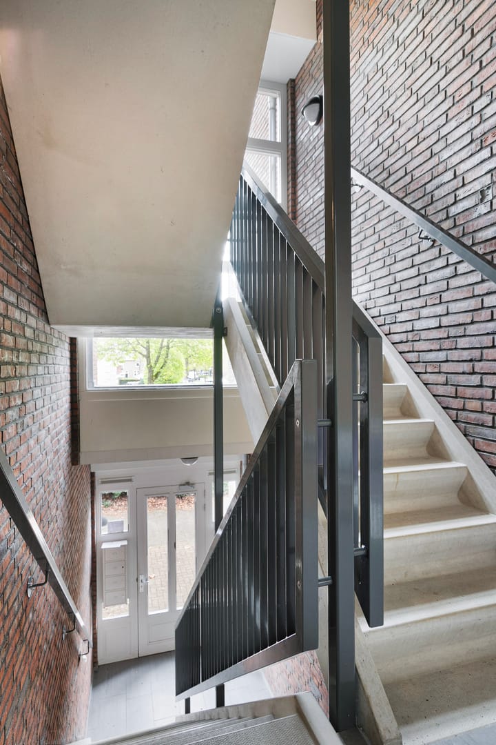 Foto 5 van Prof. Lorentzlaan 1-C