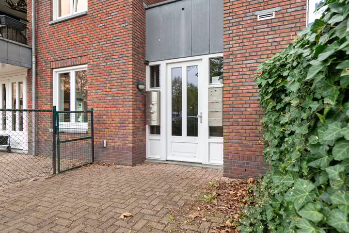 Foto 3 van Prof. Lorentzlaan 1-C