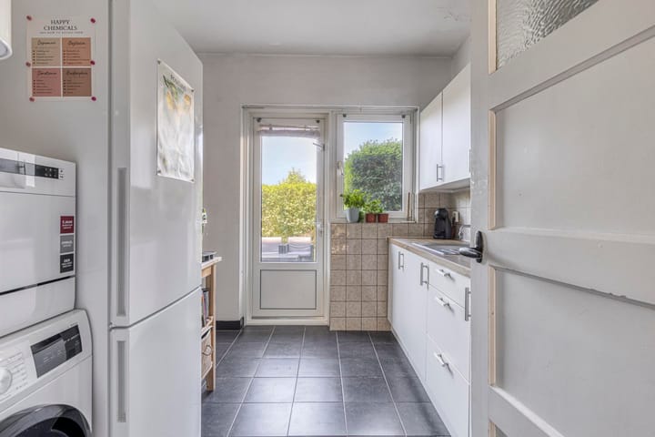 Foto 9 van Burg. Waszinkstraat 53