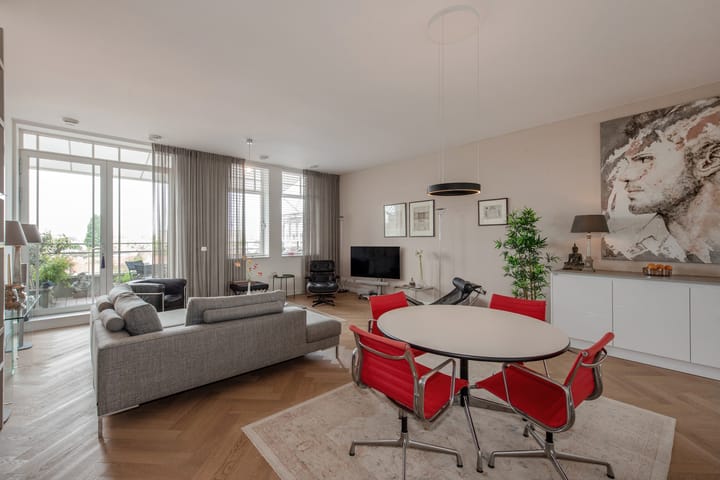 Foto 10 van Roelofsstraat 186