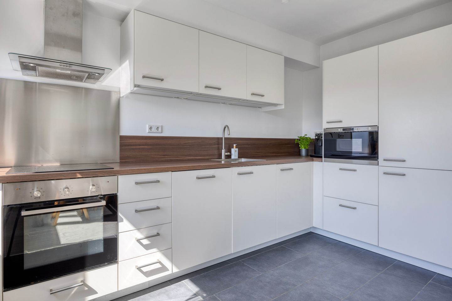 Foto 10 van Vaartweg 112-D