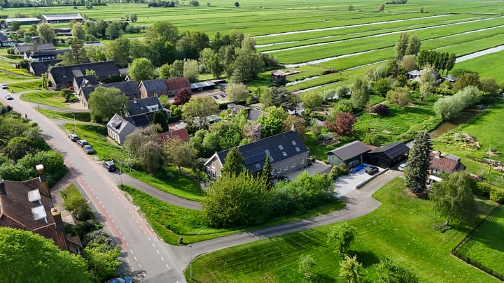 Photo 66 of Opperduit 334