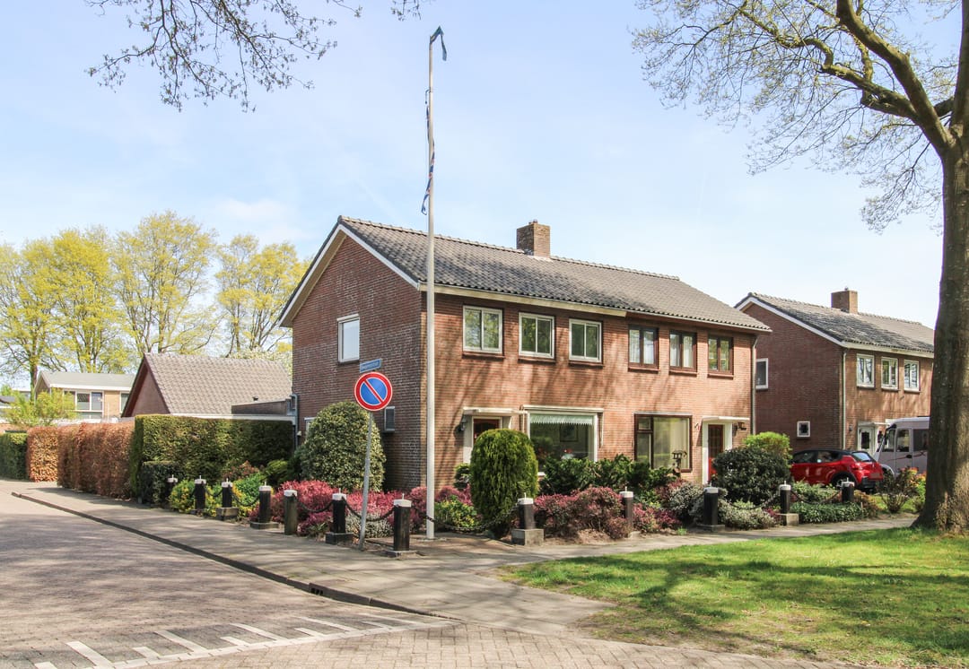 Foto 7 van Van Helsdingenstraat 9