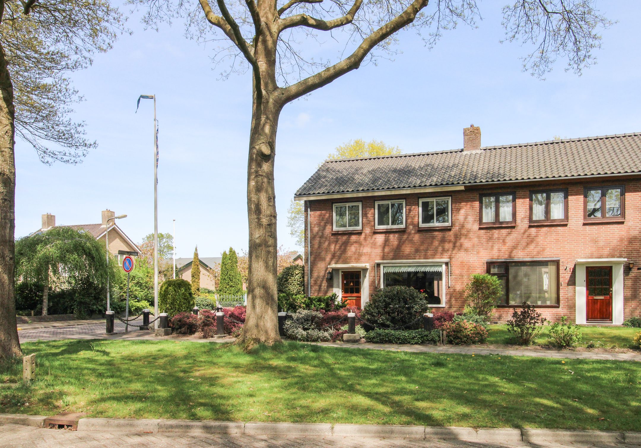 Foto 9 van Van Helsdingenstraat 9