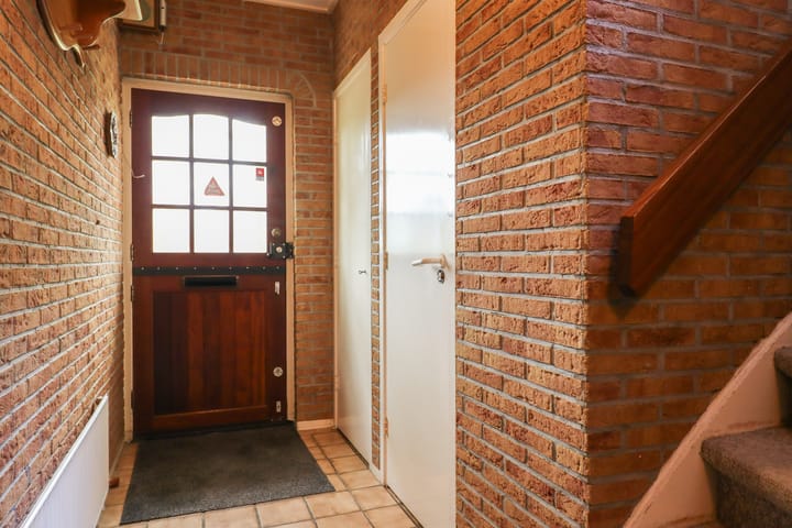 Foto 34 van Van Helsdingenstraat 9