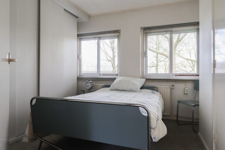 Foto 39 van Van Helsdingenstraat 9