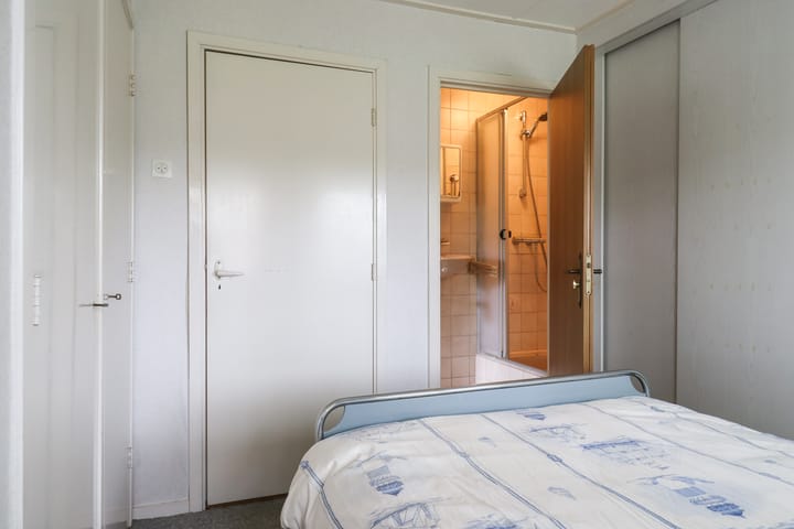 Foto 40 van Van Helsdingenstraat 9