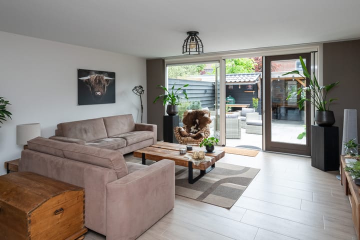 Foto 2 van Vilmos Huszárstraat 20