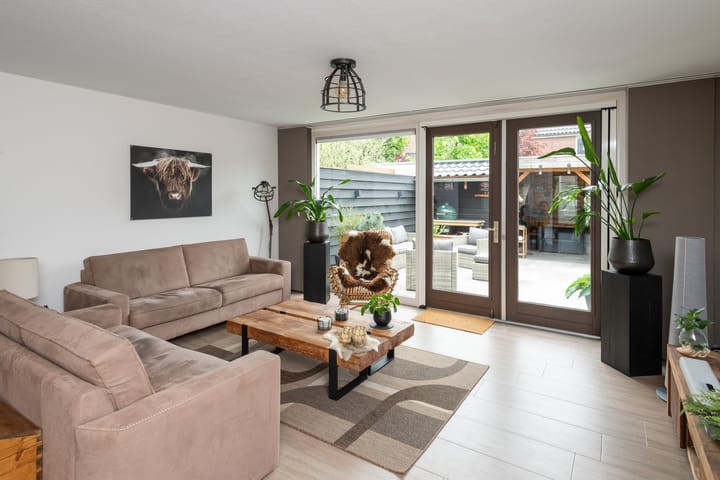 Foto 10 van Vilmos Huszárstraat 20