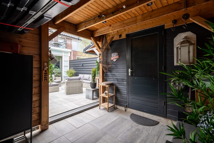 Foto 28 van Vilmos Huszárstraat 20