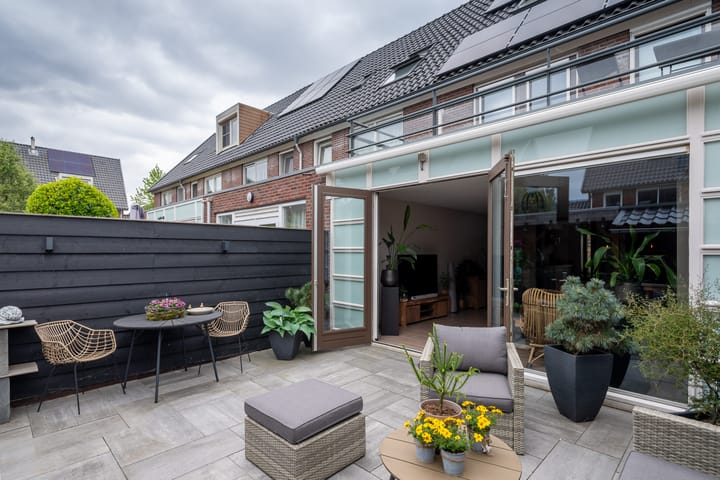 Foto 30 van Vilmos Huszárstraat 20