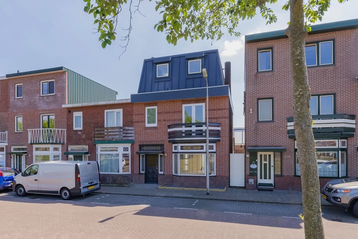 Lorentzstraat 18