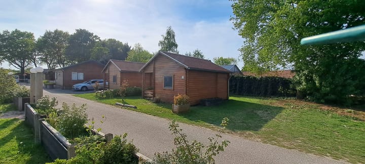 Foto 28 van Eendenparkweg 33