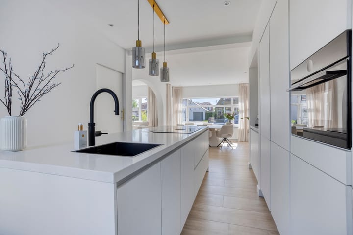 Foto 10 van Tivoliweg 22