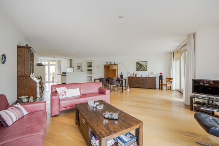 Foto 18 van Harry Mulischstraat 24