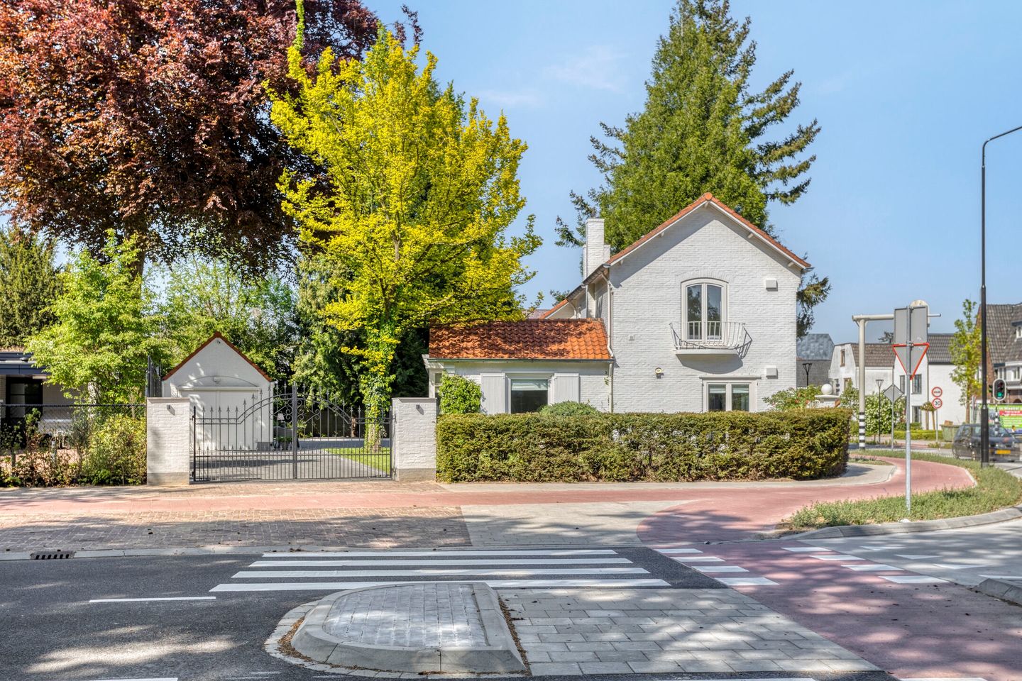 Photo 10 of Eindhovenseweg 1