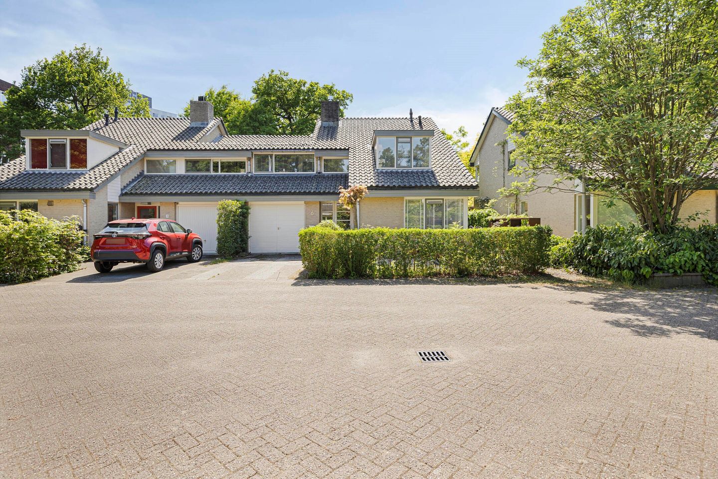 Foto 1 van Van Eijsingapark 6