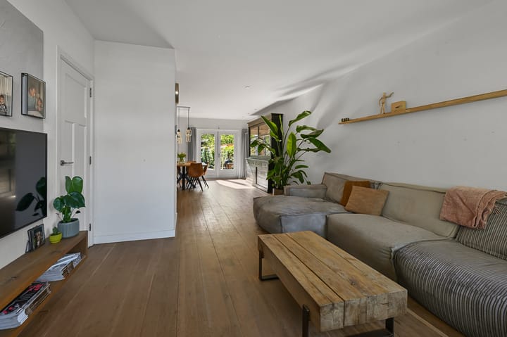 Foto 12 van Dorpsstraat 975