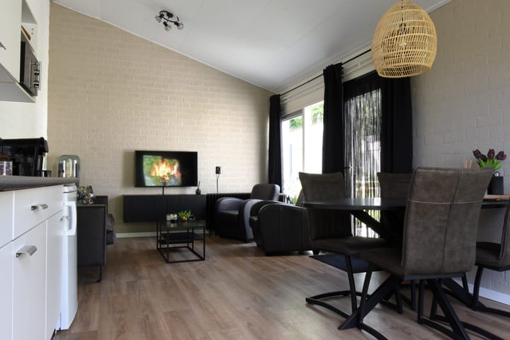 Foto 4 van Kruinweg 1-B003