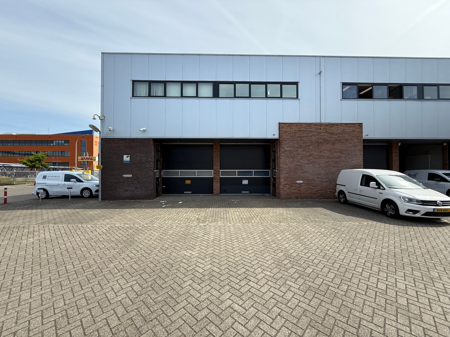 Bekijk foto 1 van Laan van Waalhaven 139