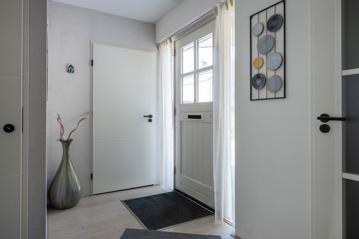 Foto 4 van Witrugspecht 49