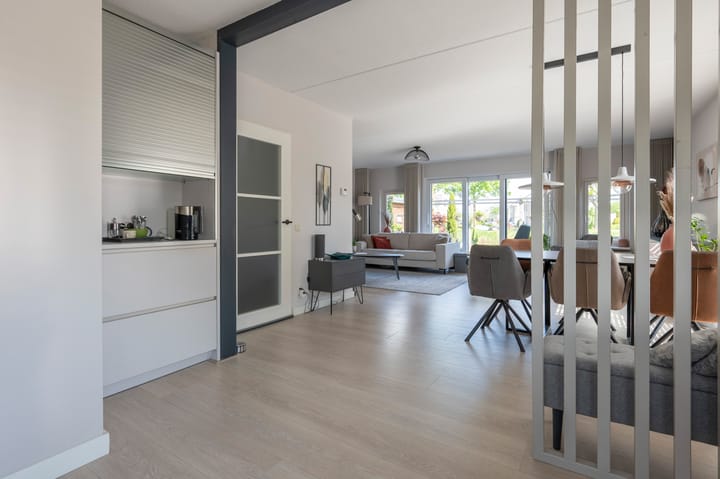 Foto 9 van Witrugspecht 49