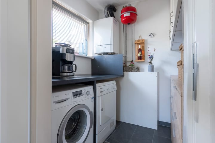 Foto 15 van Witrugspecht 49