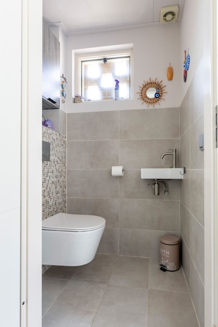 Foto 16 van Witrugspecht 49