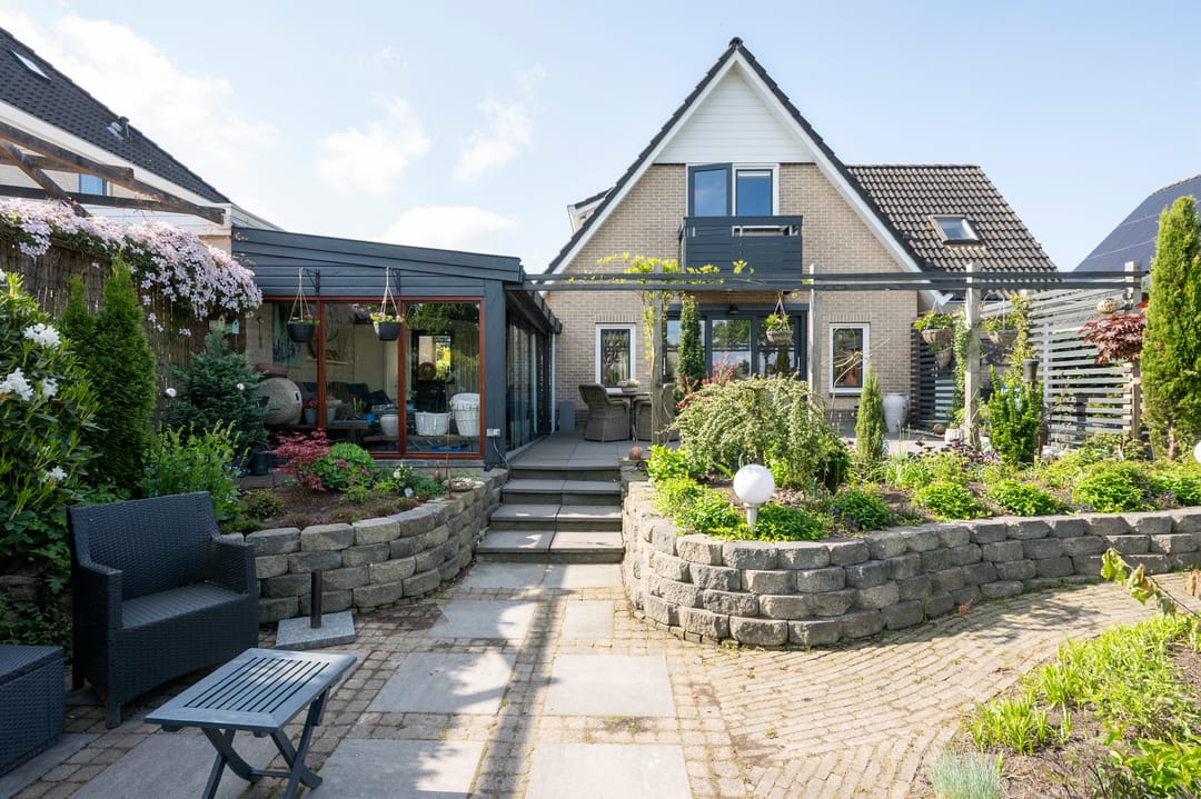 Foto 32 van Witrugspecht 49